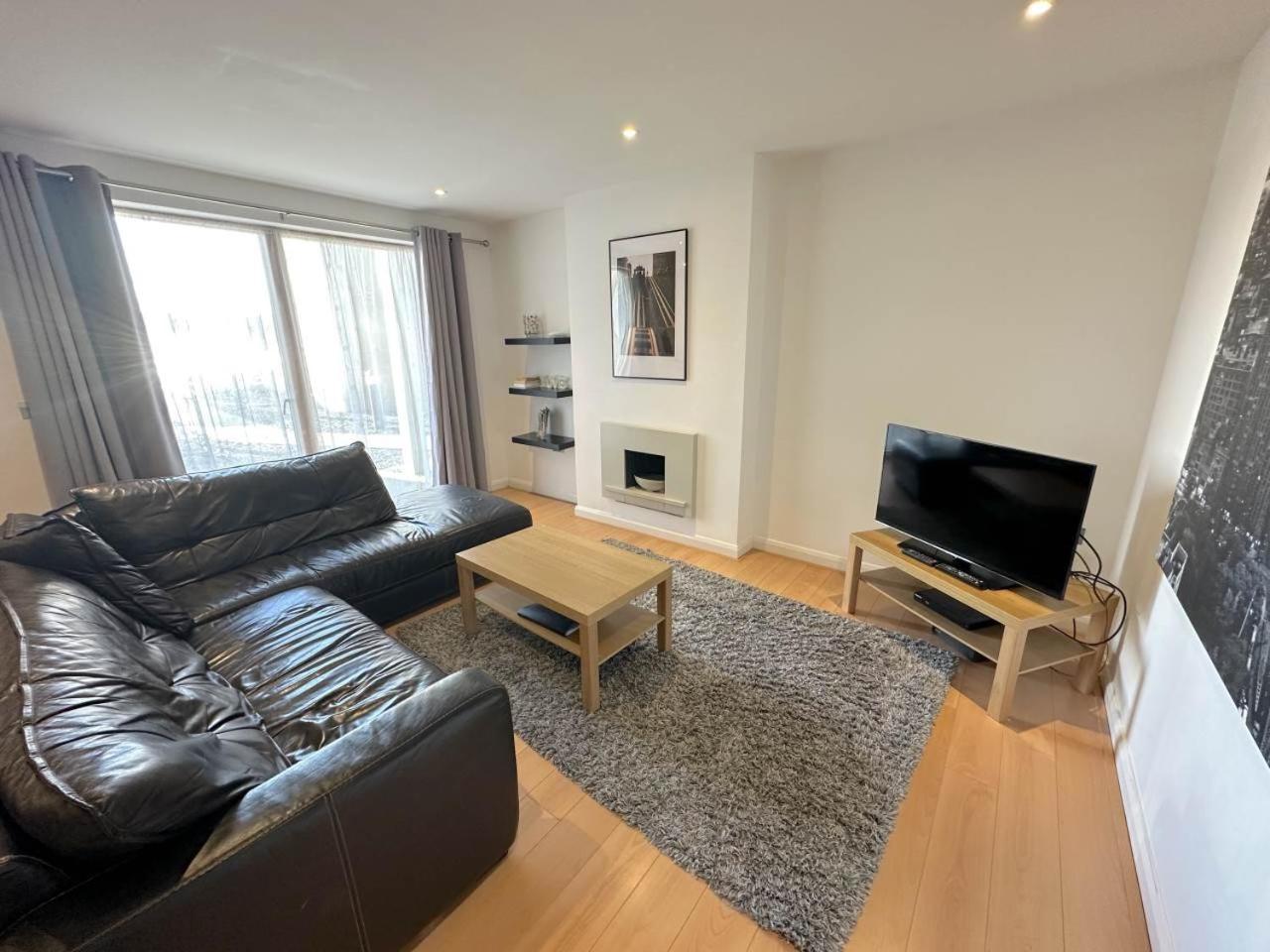 Parc Y Bryn Serviced Apartments Aberystwyth Ngoại thất bức ảnh