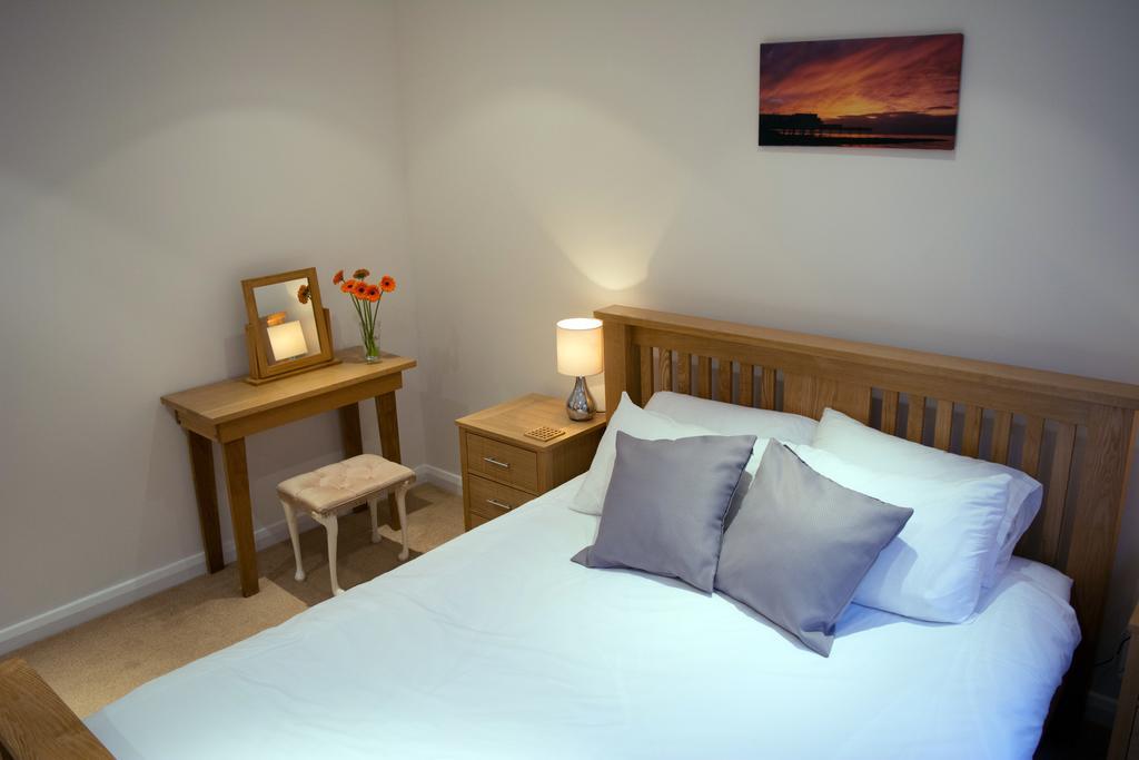 Parc Y Bryn Serviced Apartments Aberystwyth Ngoại thất bức ảnh