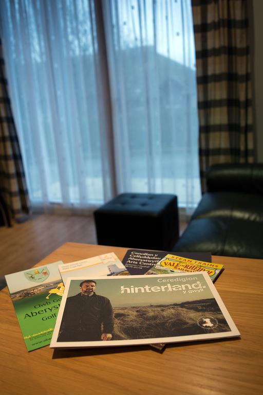 Parc Y Bryn Serviced Apartments Aberystwyth Ngoại thất bức ảnh