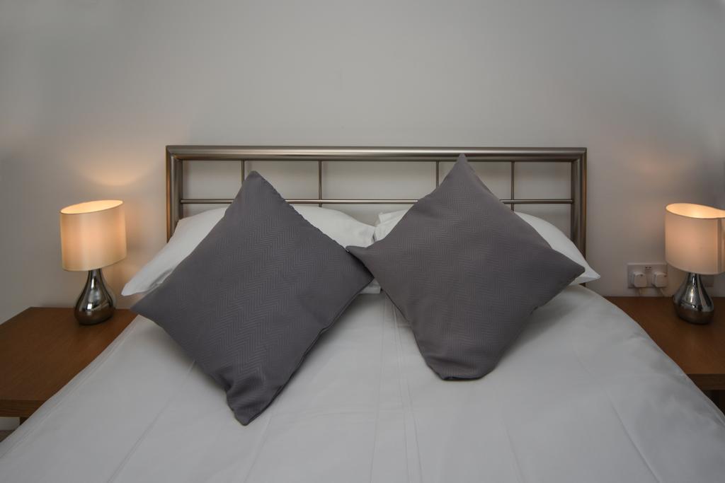 Parc Y Bryn Serviced Apartments Aberystwyth Ngoại thất bức ảnh