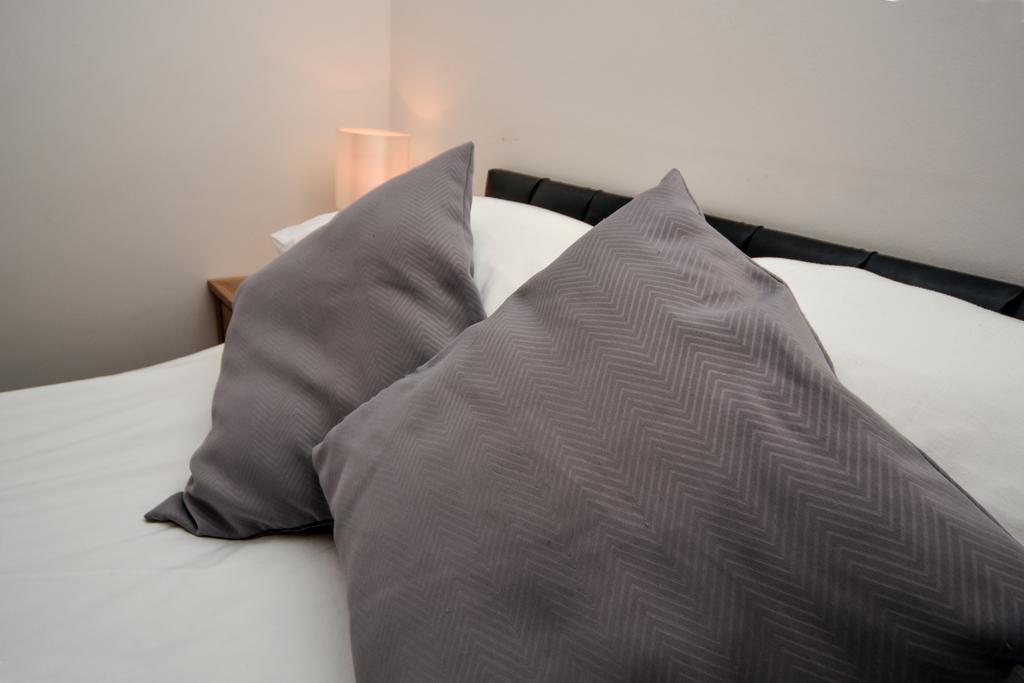 Parc Y Bryn Serviced Apartments Aberystwyth Ngoại thất bức ảnh